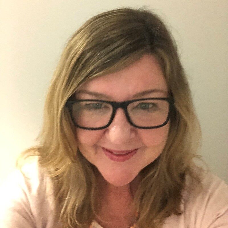 TRACY ROUTLEDgE